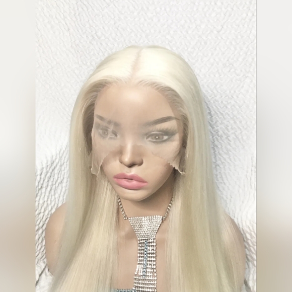 26 In Pale Blonde Lace Wig Human Hair - Picture 9 of 15